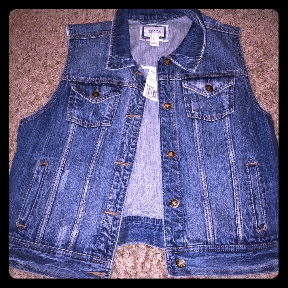 NWT Forever 21 Jean Vest sz L